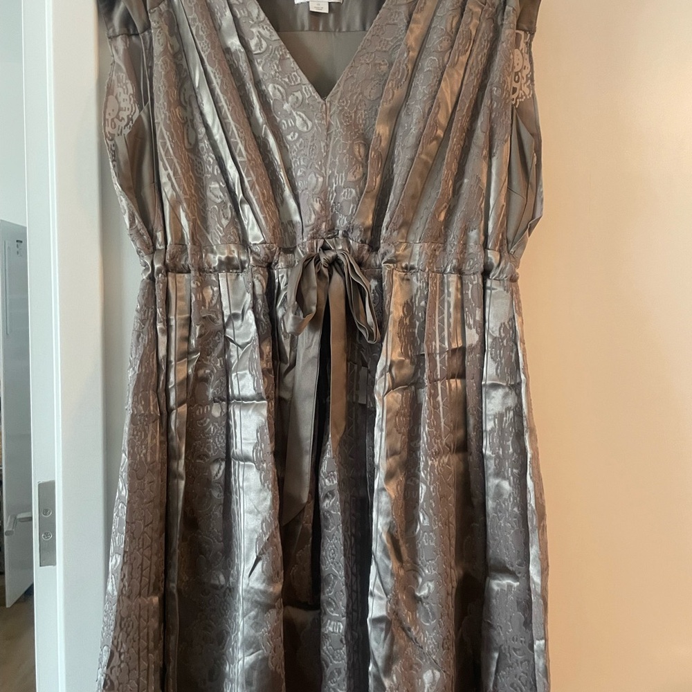 Jessica Simpson Taupe Lace Dress